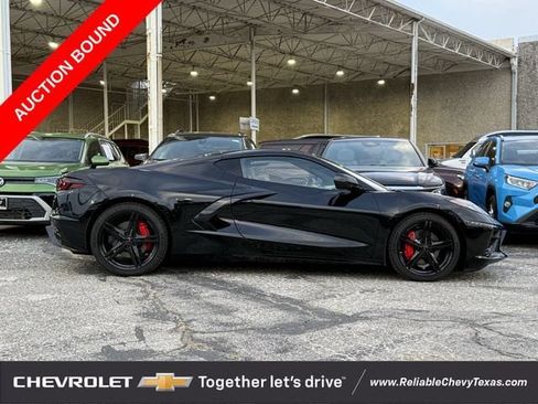 Used 2026 Chevrolet Corvette Stingray Coupe w/ 1LT RWD image 5