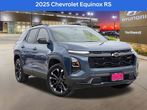 Used 2025 Chevrolet Equinox RS FWD image 1