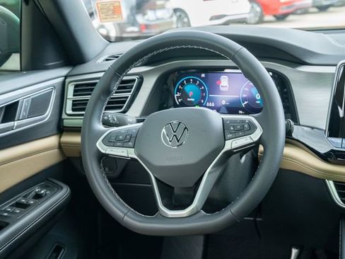 New 2026 Volkswagen Atlas Cross Sport SE image 30