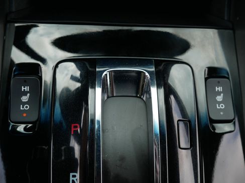 Used 2017 Honda Accord EX-L image 29