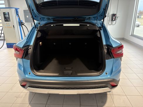 New 2026 Chevrolet Trax LT image 5