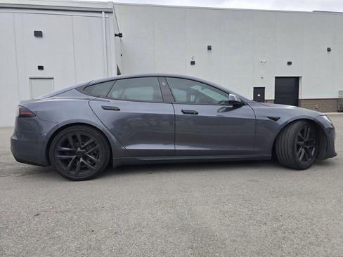 Used 2023 Tesla Model Y Long Range image 28