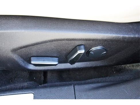 Used 2017 Ford Fusion Energi Titanium image 25