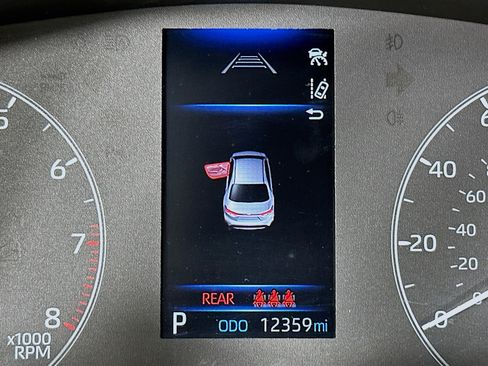 Used 2025 Toyota Corolla LE image 19