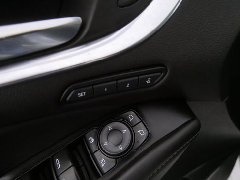Used 2024 Buick Enclave Avenir w/ Avenir Technology Package AWD/4WD image 19