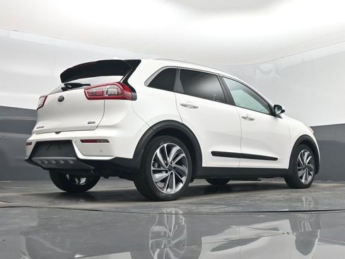 Used 2017 Kia Niro Touring image 52