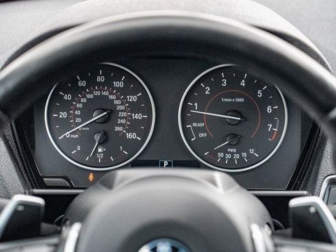 Used 2017 BMW 230i xDrive Convertible image 16