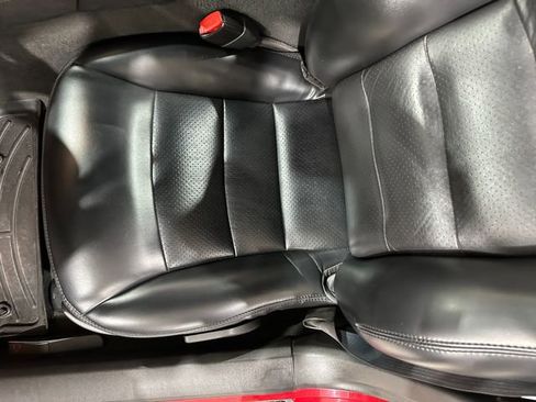Used 2010 Chevrolet Corvette Convertible w/ Preferred Equipment Group RWD image 19