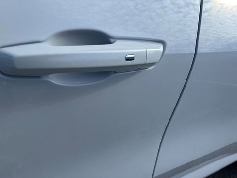 New 2026 Chevrolet Traverse LT w/ Enhanced Driving Package image 60