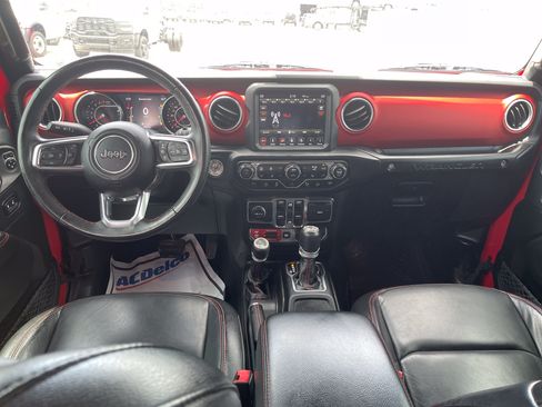 Used 2019 Jeep Wrangler Unlimited Rubicon AWD/4WD image 14