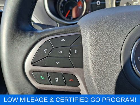 Certified 2019 Jeep Cherokee Latitude Plus image 13