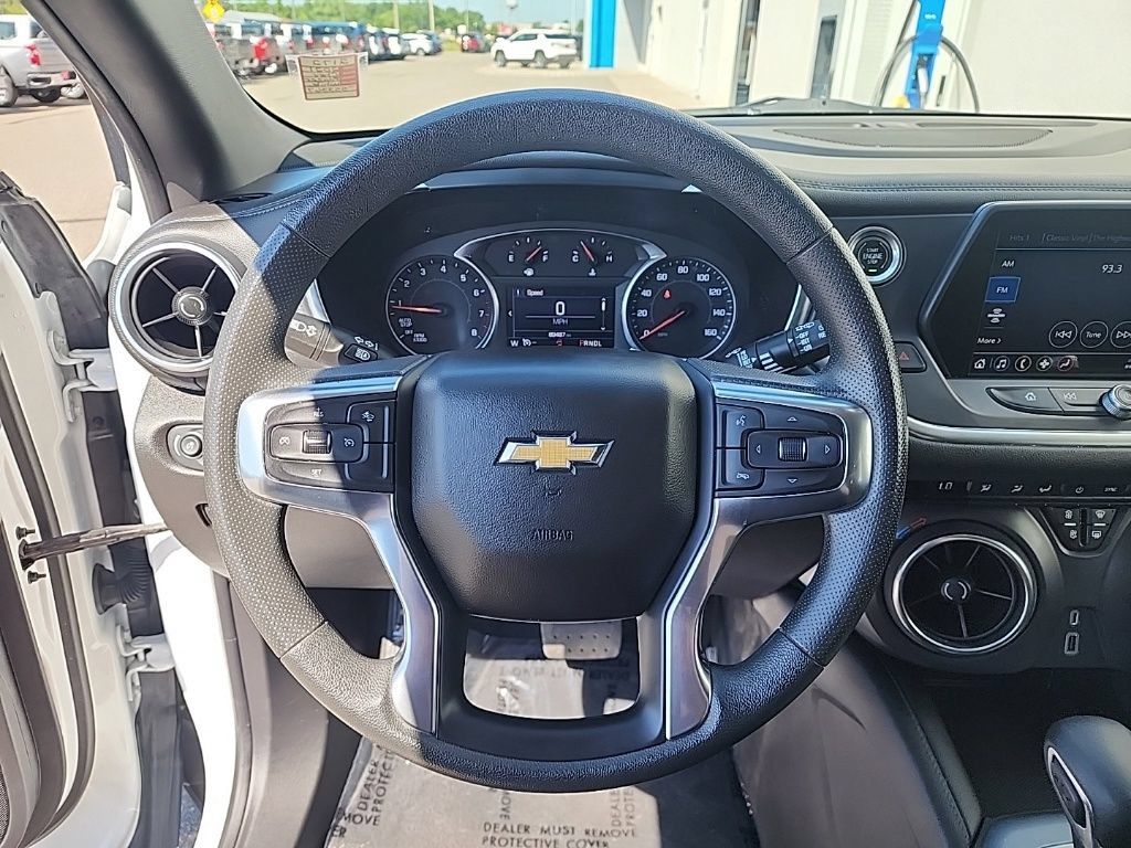 Used 2021 Chevrolet Blazer LT AWD/4WD image 9