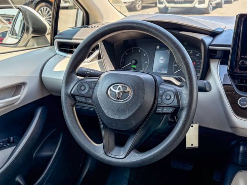 Used 2024 Toyota Corolla LE FWD image 14