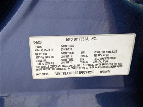 Used 2023 Tesla Model Y Long Range image 23