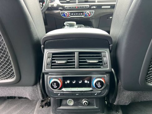 Used 2019 Audi Q7 3.0T Premium Plus AWD/4WD image 37
