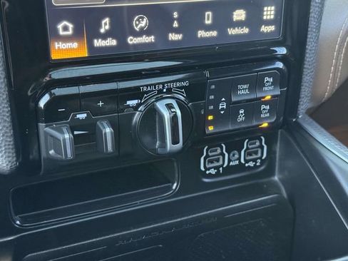 Certified 2022 RAM 1500 Limited image 16