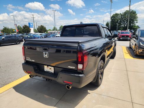 Certified 2023 Honda Ridgeline Black Edition image 7