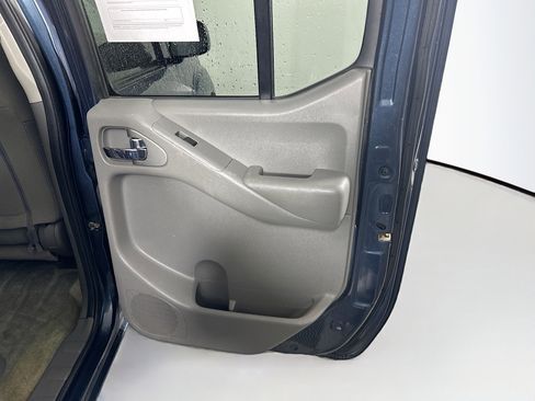 Used 2018 Nissan Frontier SV w/ Value Truck Package image 27