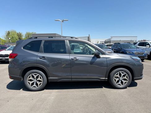 Certified 2023 Subaru Forester Premium AWD/4WD image 14