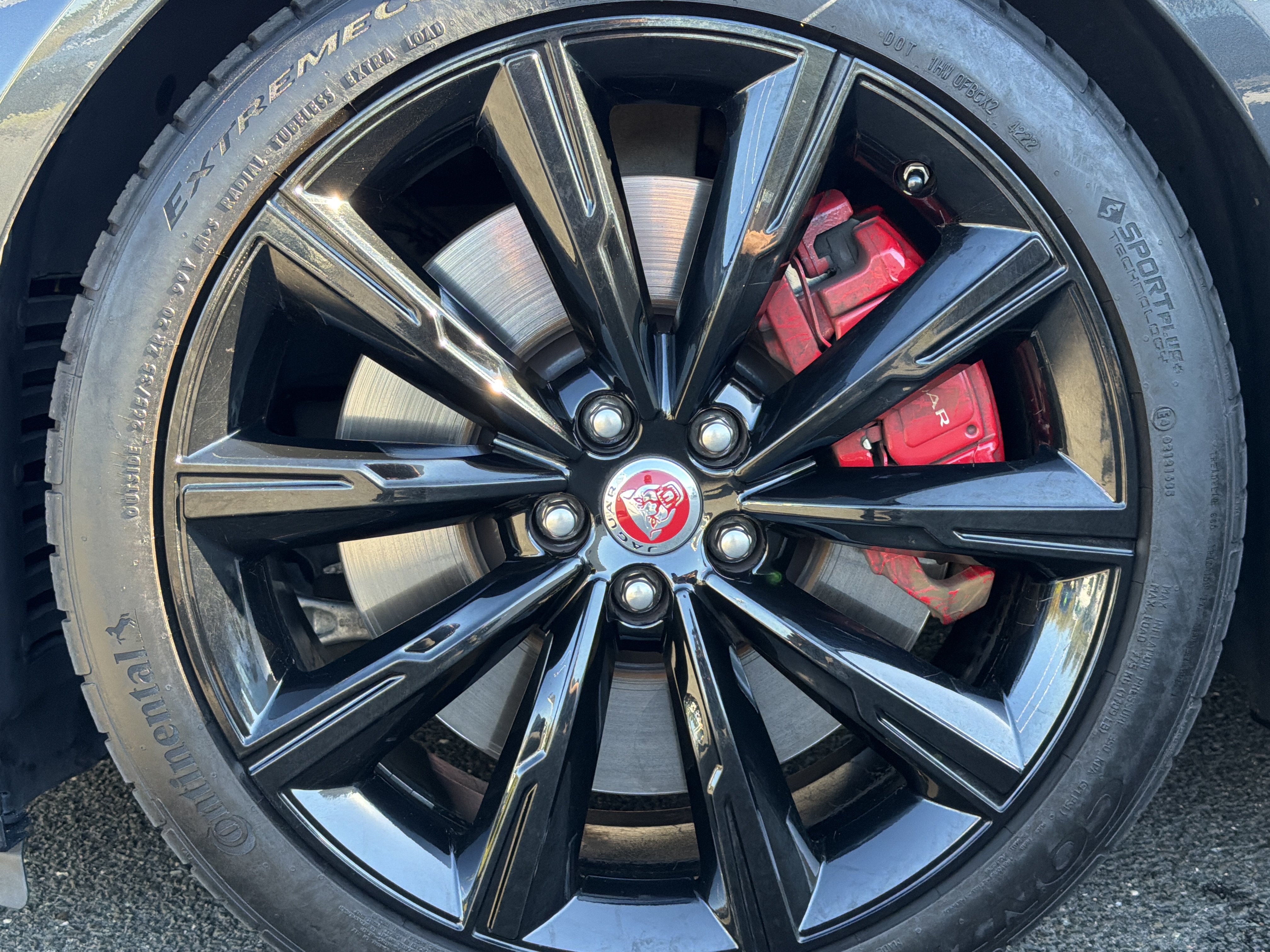 Used 2021 Jaguar F-TYPE R AWD/4WD image 13