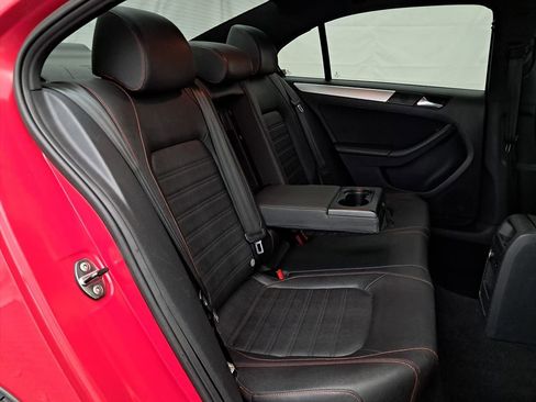 Used 2012 Volkswagen Jetta GLI Autobahn image 18