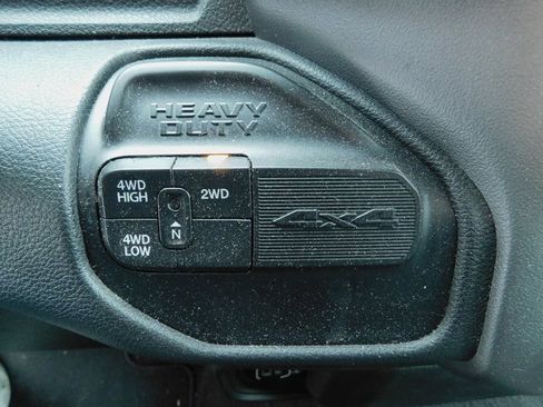 Used 2022 RAM 2500 Big Horn image 28