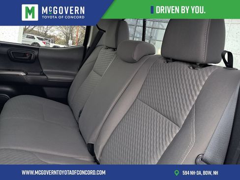 Used 2023 Toyota Tacoma SR5 AWD/4WD image 15