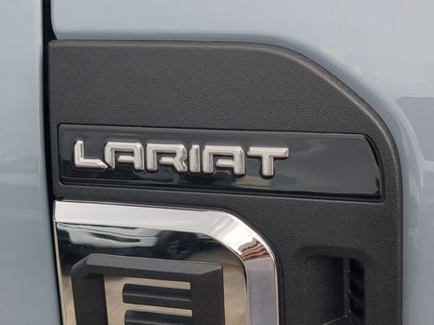 New 2026 Ford F250 Lariat w/ FX4 Off-Road Package image 42