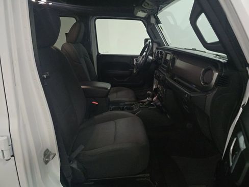 Used 2022 Jeep Gladiator Sport AWD/4WD image 5