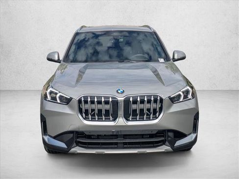 Used 2025 BMW X1 xDrive28i w/ Convenience Package AWD/4WD image 2