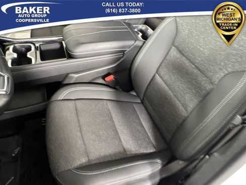 Certified 2025 Chevrolet Traverse LT w/ Sun and Wheel Package image 20