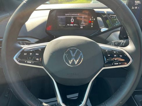 Used 2023 Volkswagen ID.4 Pro S AWD/4WD image 19