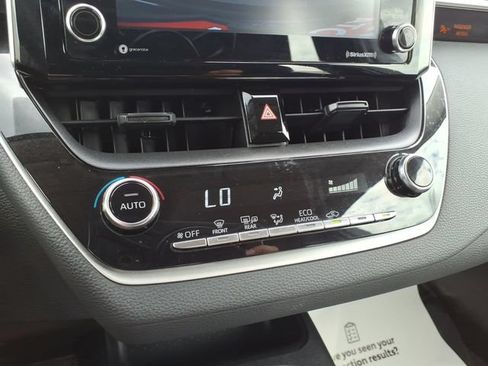 Certified 2021 Toyota Corolla LE FWD image 21