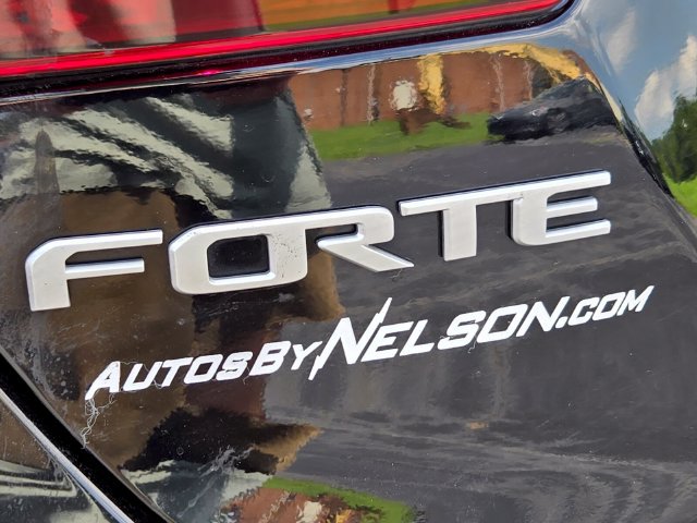 Used 2024 Kia Forte LXS w/ LXS Technology Package FWD image 16