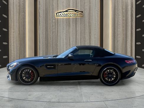 Used 2018 Mercedes-Benz AMG GT Roadster w/ Exclusive Interior Package image 5