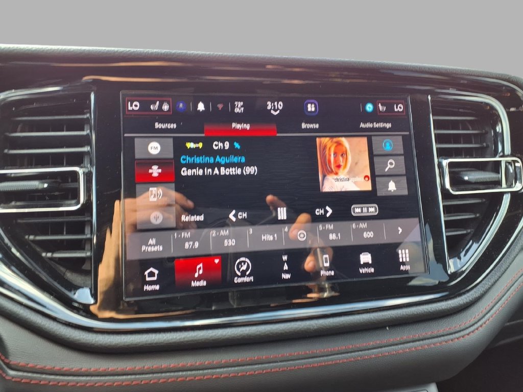 Used 2025 Dodge Durango GT AWD/4WD image 6