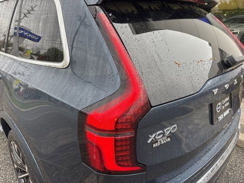 Used 2025 Volvo XC90 B6 Plus AWD/4WD image 11