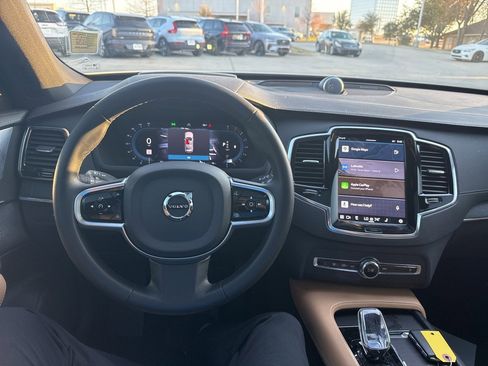 Certified 2023 Volvo XC90 B6 Ultimate image 22