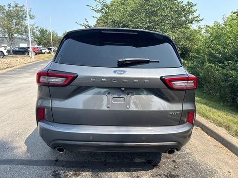 Used 2023 Ford Escape ST-Line w/ Tech Pack #1 AWD/4WD image 7