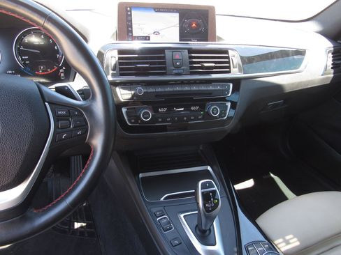 Used 2020 BMW 230i Coupe w/ Convenience Package RWD image 14