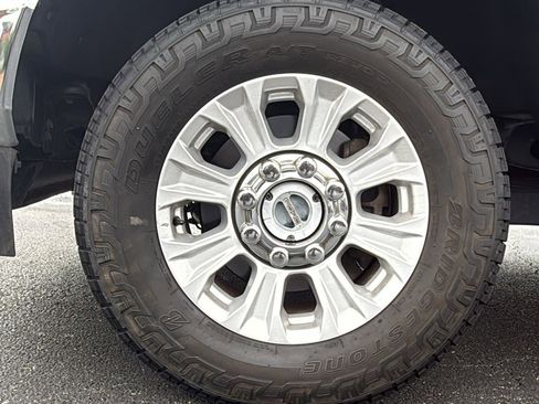 Used 2022 Ford F250 XLT AWD/4WD image 29