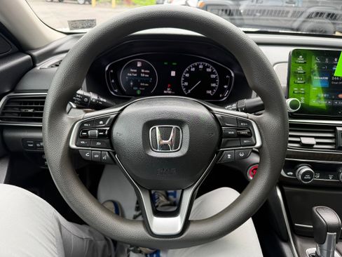 Used 2019 Honda Accord EX image 14
