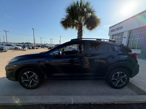 Used 2024 Subaru Crosstrek 2.0i Premium AWD/4WD image 7