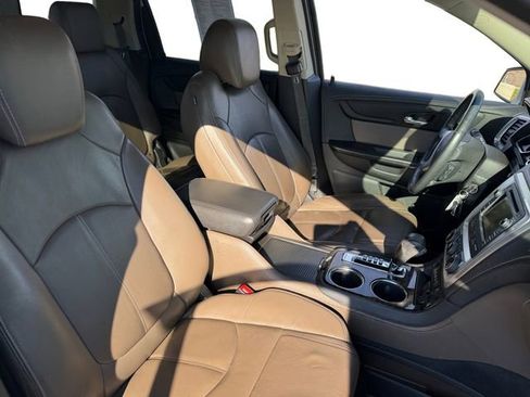 Used 2017 GMC Acadia Limited SLT image 17