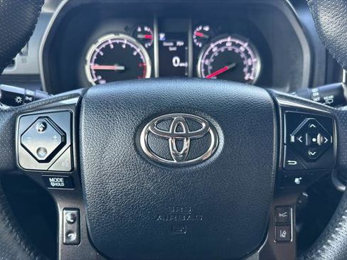 Certified 2024 Toyota 4Runner TRD Off-Road image 25