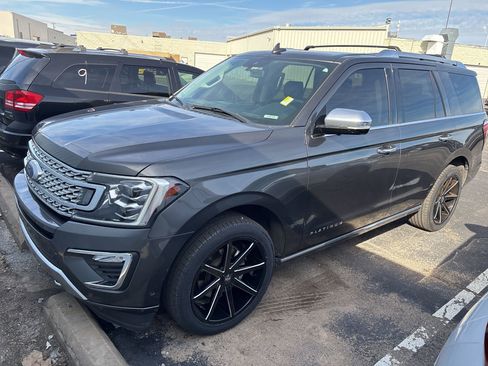 Used 2019 Ford Expedition Platinum image 1