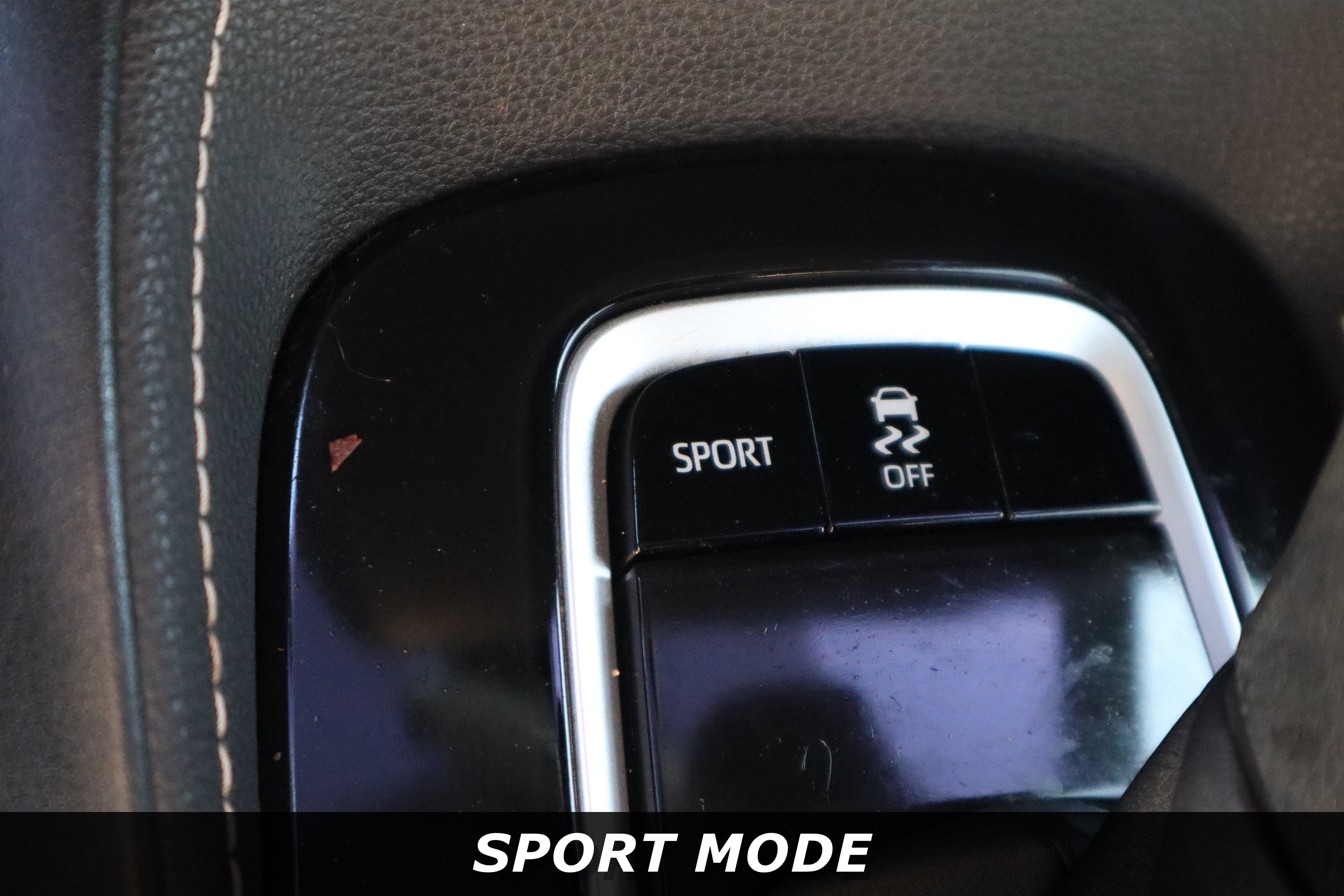 Used 2019 Toyota Corolla SE FWD image 21