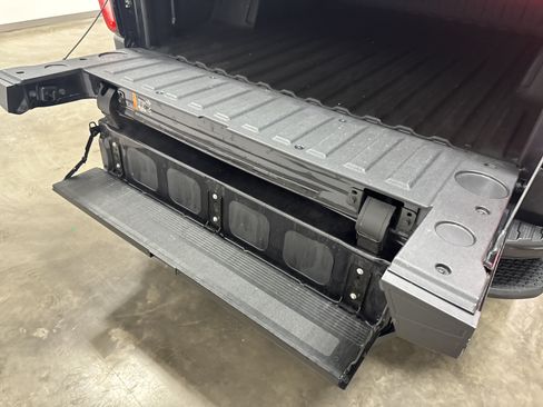 Used 2023 GMC Sierra 1500 Elevation AWD/4WD image 38