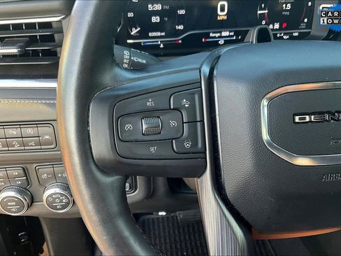 Used 2023 GMC Yukon Denali Ultimate image 18