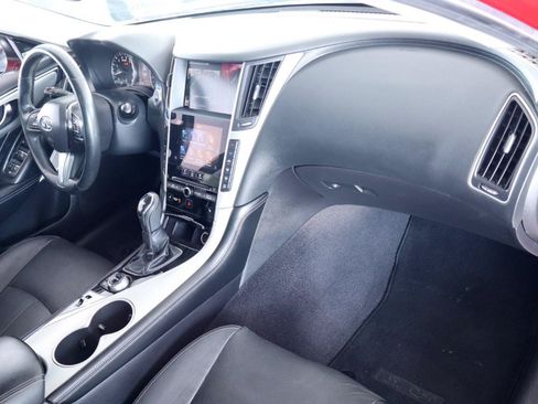 Used 2021 INFINITI Q50 Luxe w/ Seat & Sound Package RWD image 41
